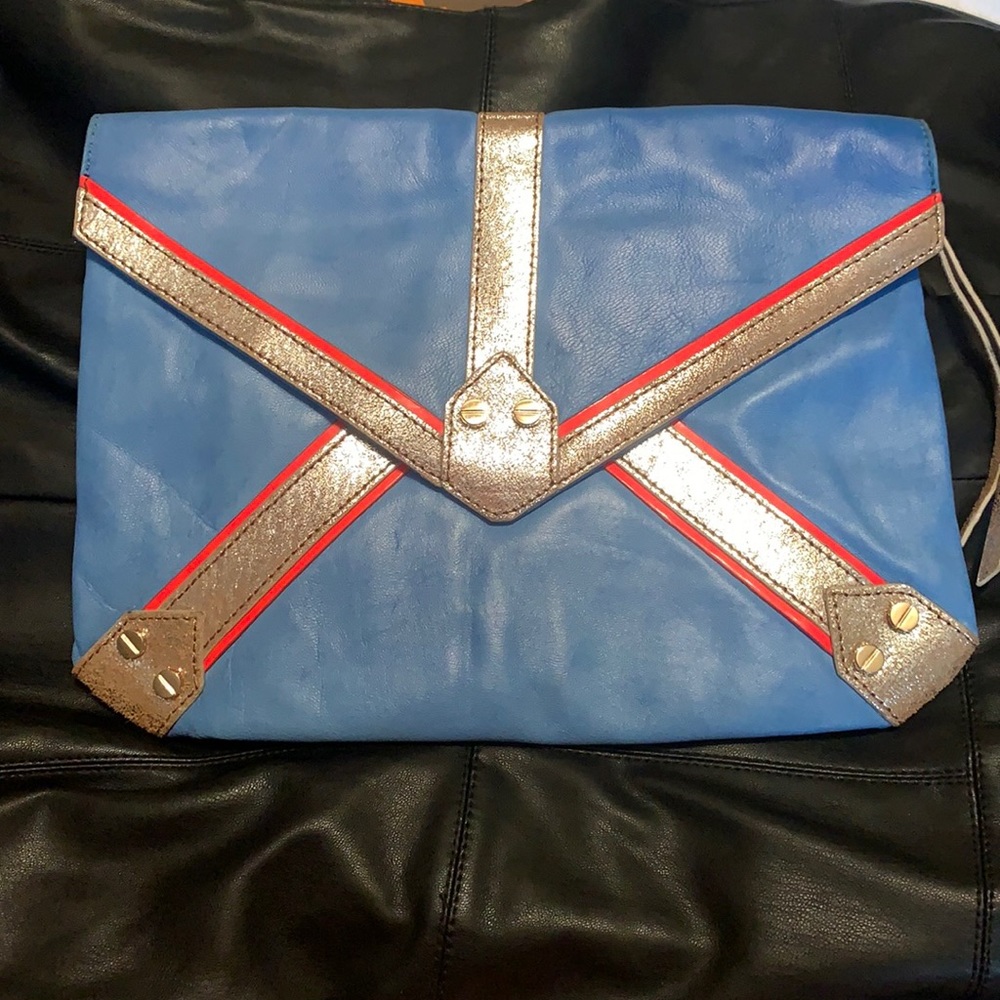 Ava Rose Clutch